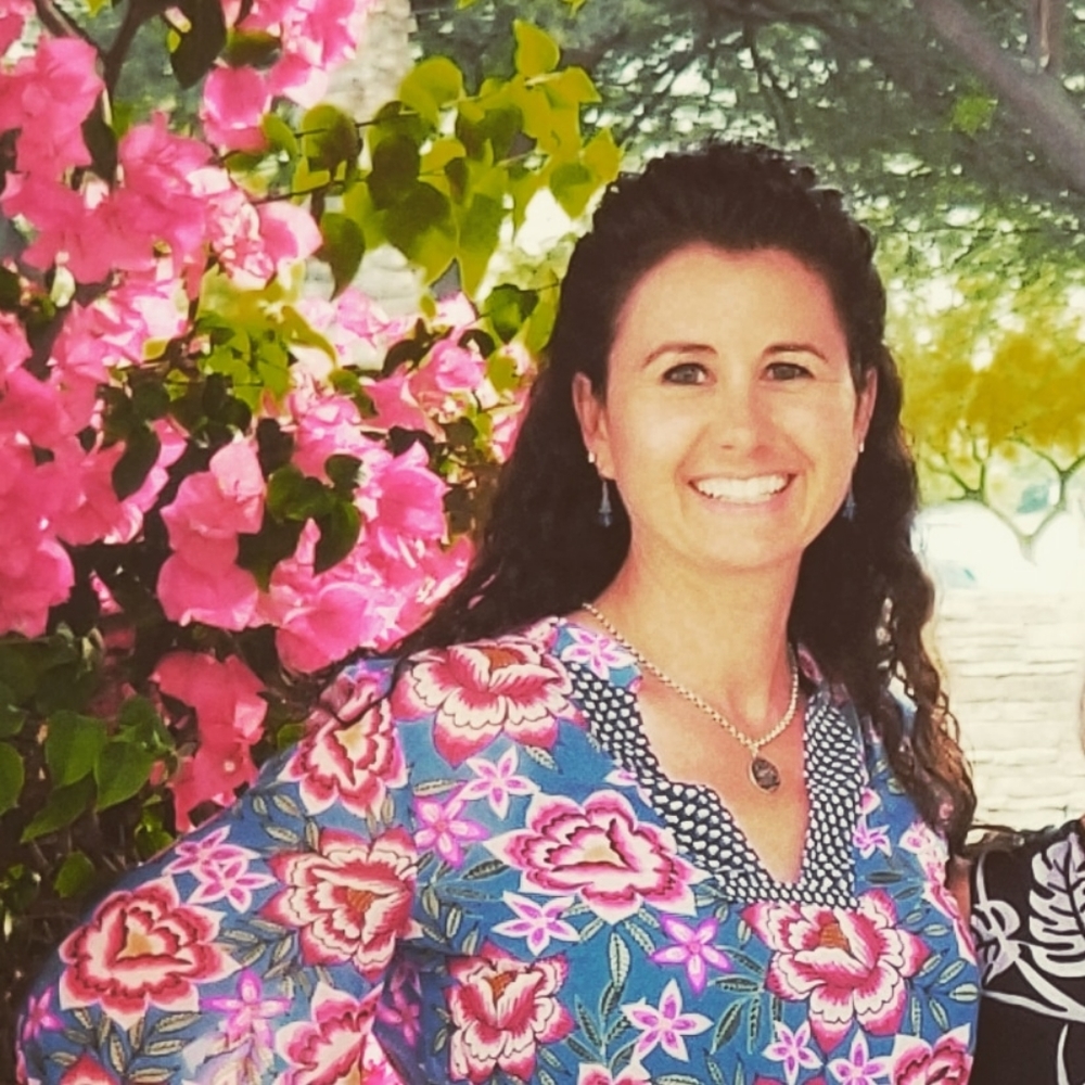 Meet your Posher, Jennifer